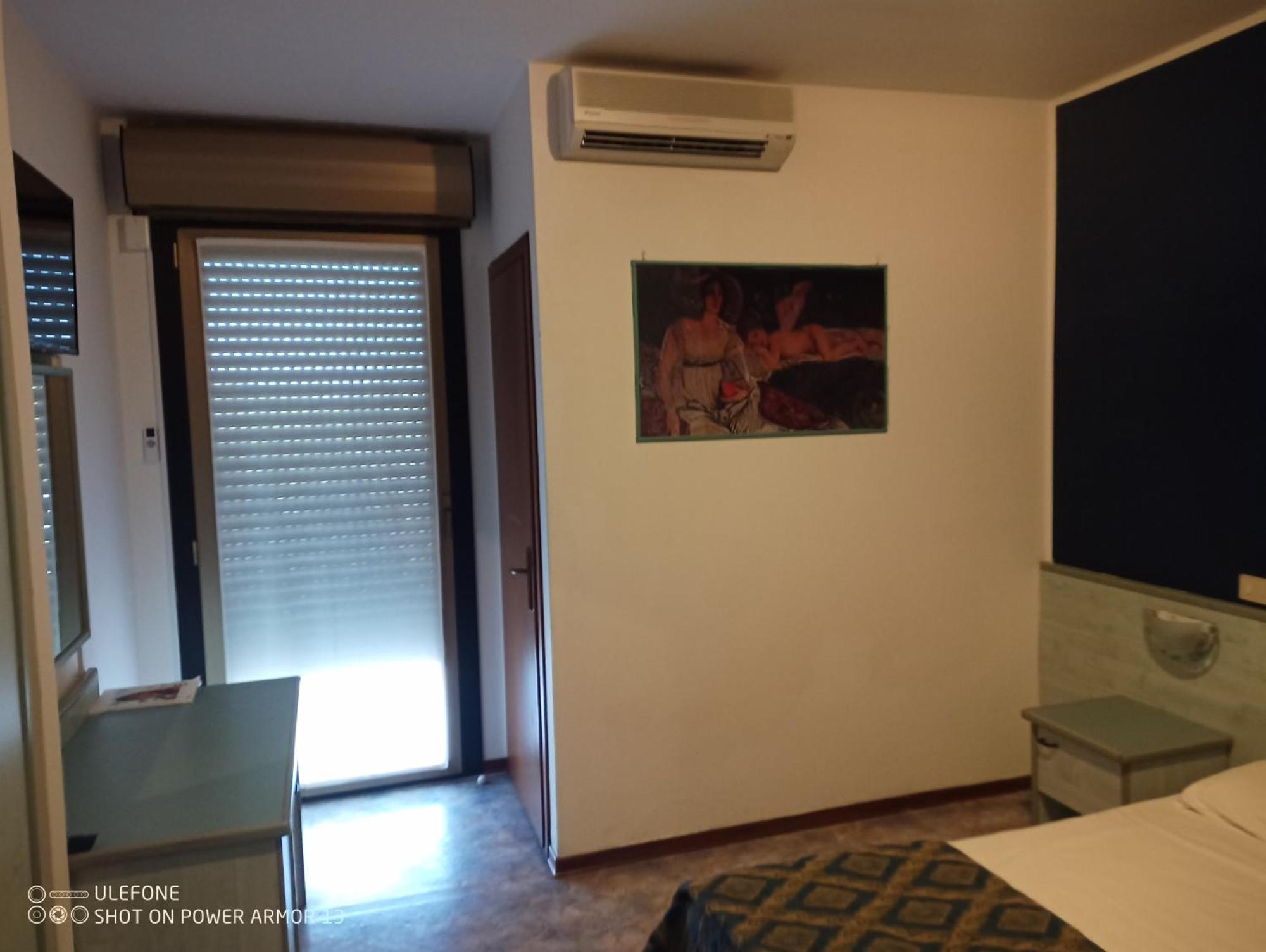Hotel Firenze Μπιμπιόνε Εξωτερικό φωτογραφία